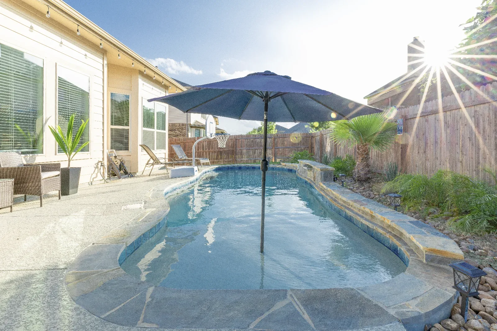Randolph Pit Pad Downwind Beach House Pool