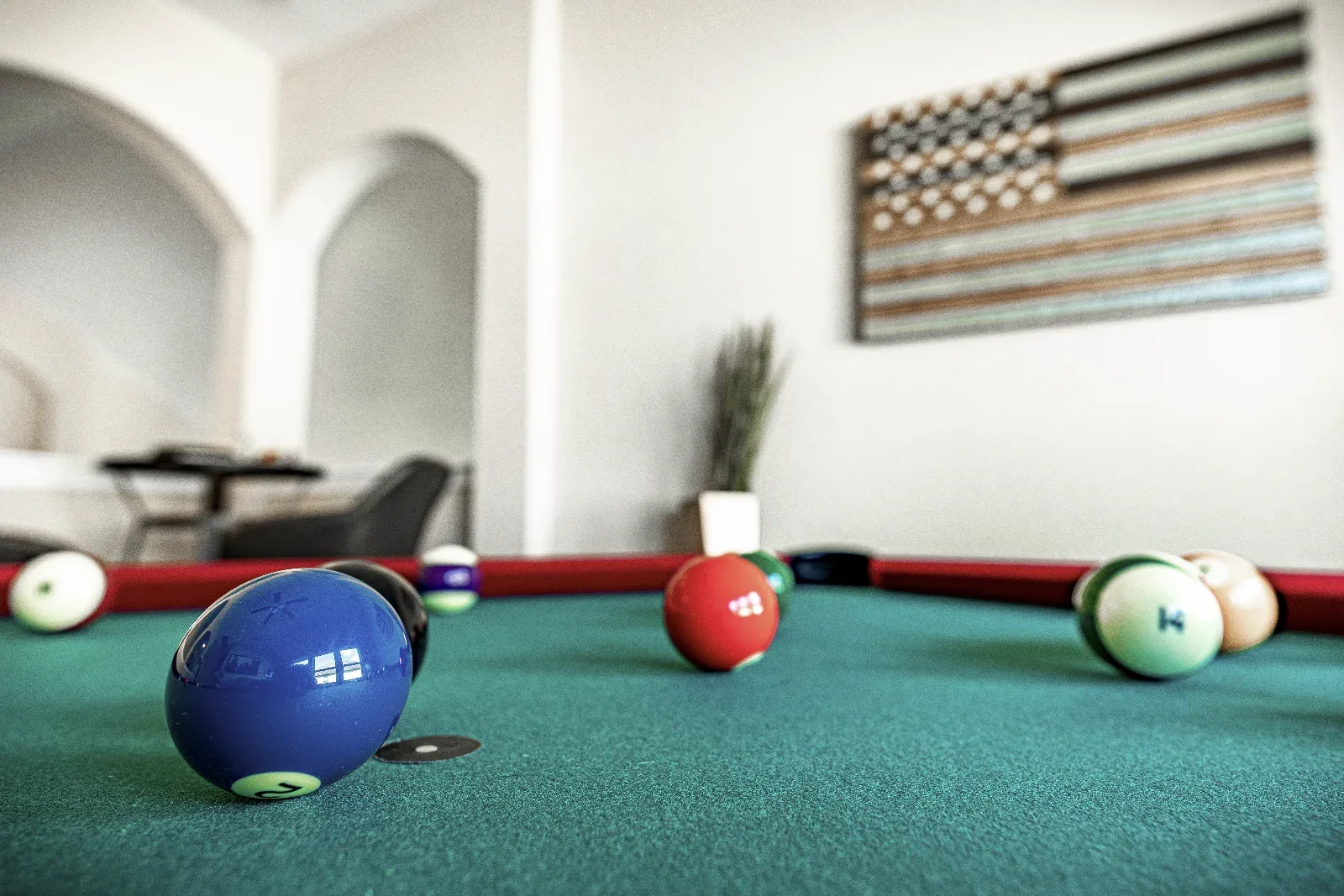 Pool tabl at Downwind Beach House- Randolph AFB Lodging